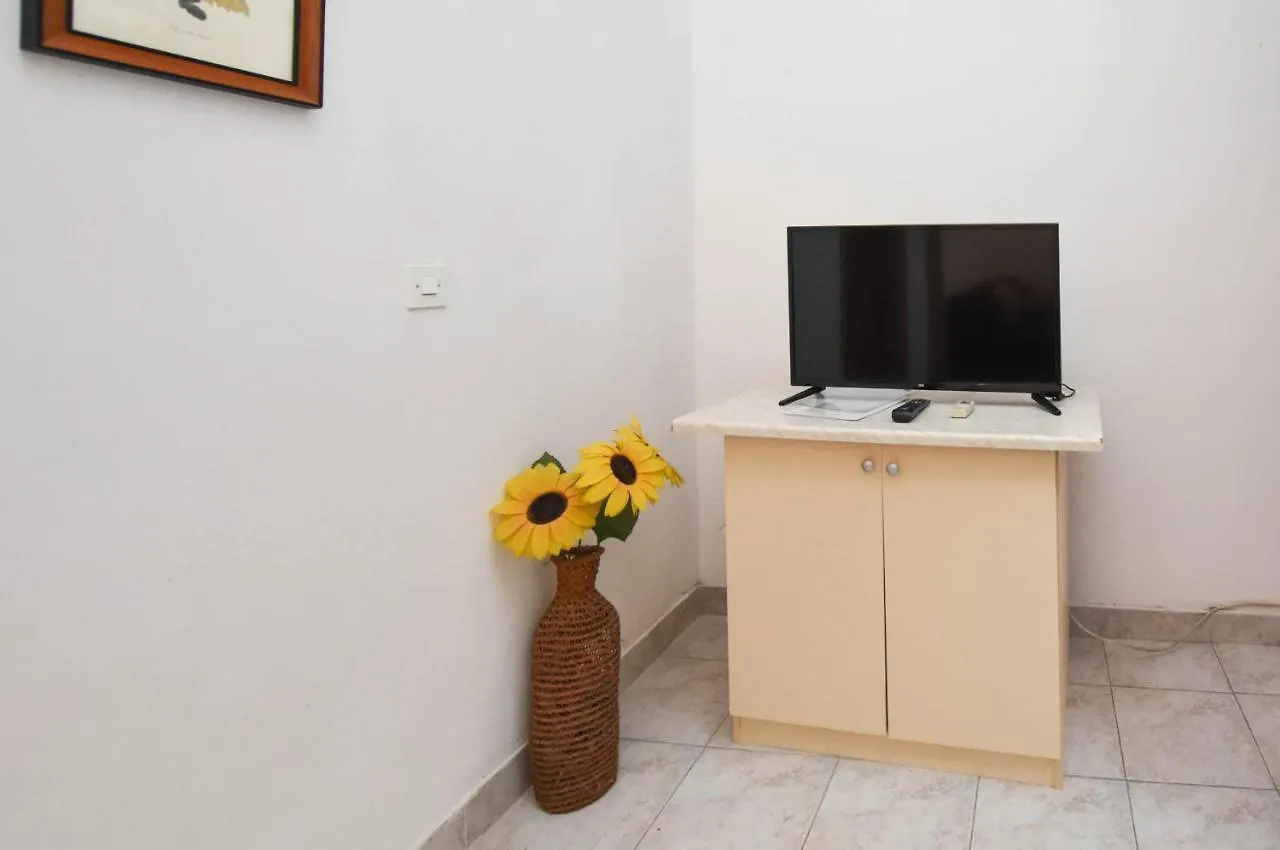 Apartments Grapevines Biograd Na Moru
