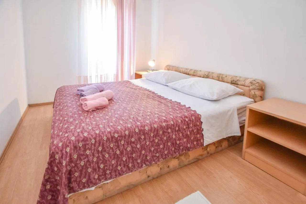 Apartments Grapevines Biograd Na Moru 0*,  Croatia